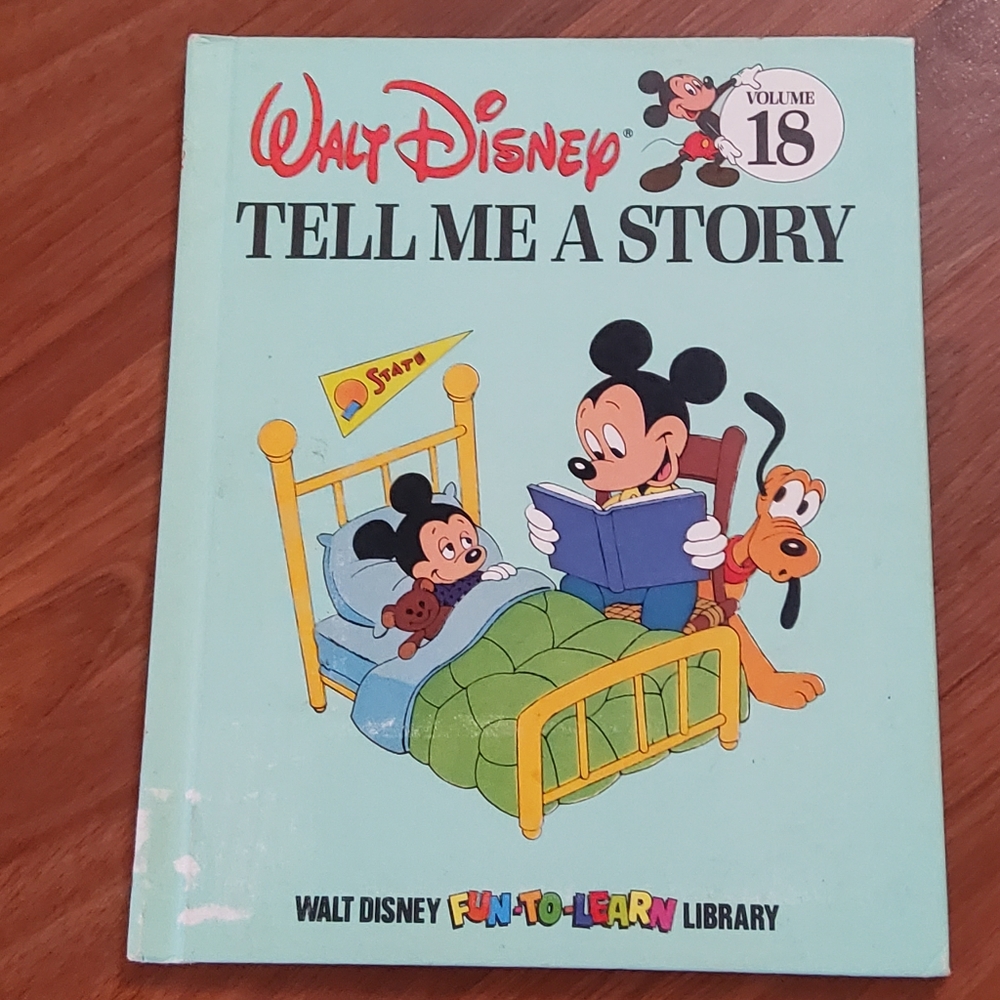 Walt Disney Hardcover Book Tell Me A Story Fun to Read Library Volume 18